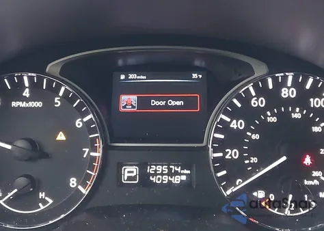 2014 Nissan Altima 2.5 Sv z USA, uszkodzony, nr VIN 1N4AL3AP2EC284493